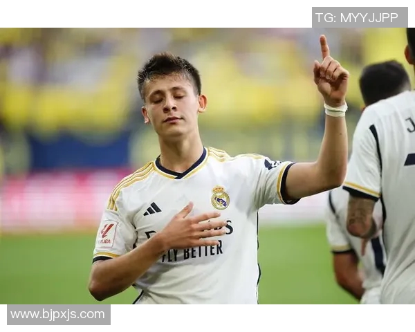 贝林厄姆:足球新星崛起之路与未来发展潜力分析 贝林厄姆:足球新星崛起之路与未来发展潜力分析