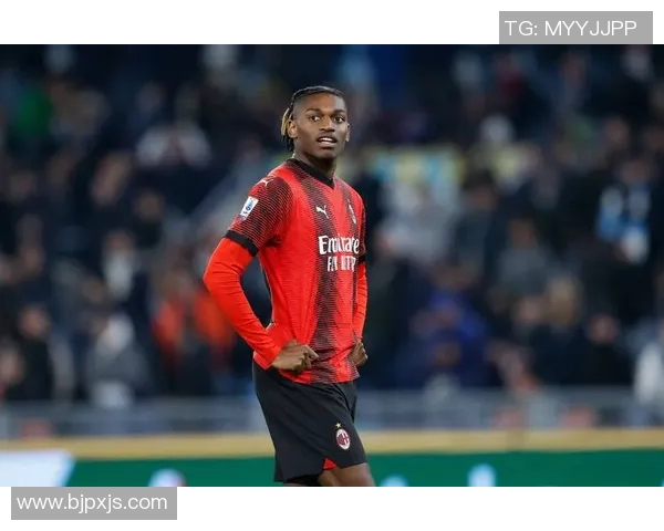 莱奥的成长之路：从少年梦想到足球巨星的辉煌旅程