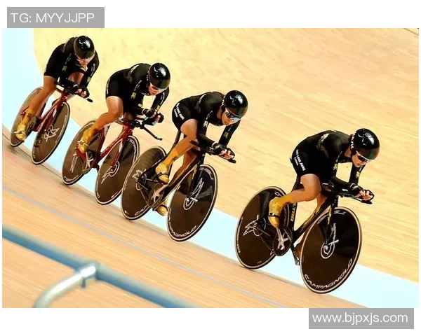 莫伟带你领略足球比赛精彩瞬间的直播解说与分析