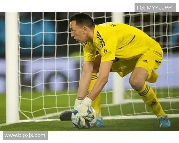 罗森伯格与拉齐奥的激烈对决揭示足球战术的博弈与魅力