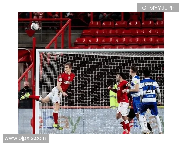 斯特拉斯与摩洛哥的精彩对决揭示足球战术与团队协作的完美结合